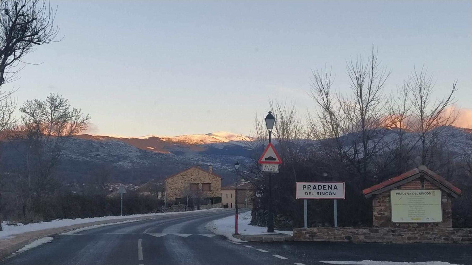 Al Viento, Alojamiento & Turismo Rural Prádena del Rincón Kültér fotó